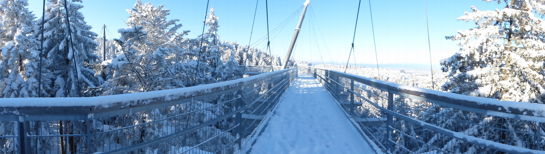 Winterlicher skywalk allgäu