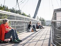 Vom Baumwipfelpfad mit herrlicher Aussicht den musikalischen Klängen lauschen