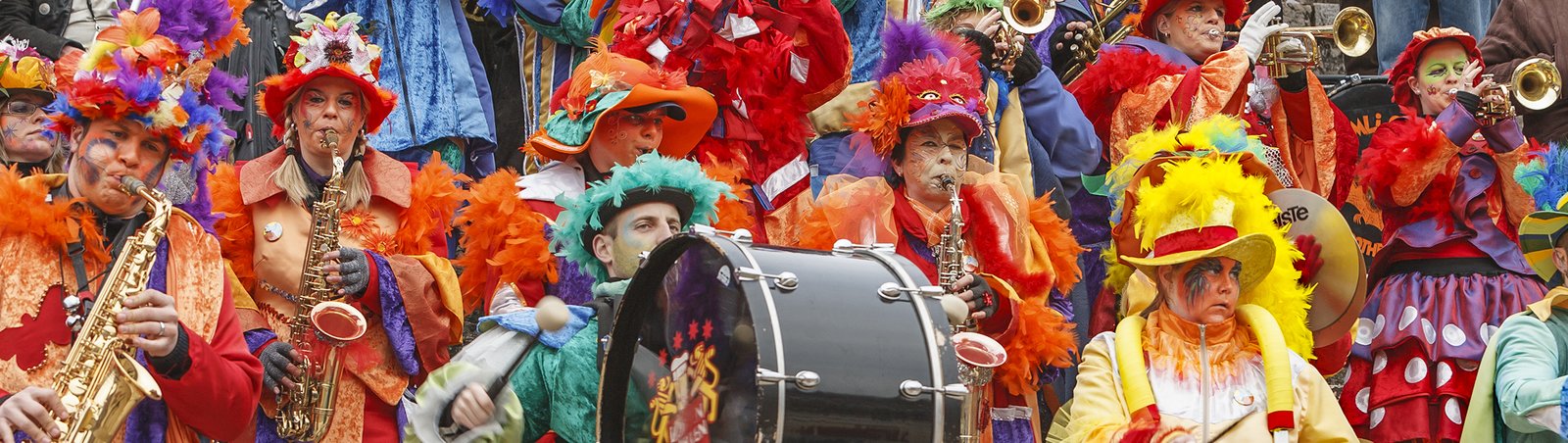 Fünfte Jahreszeit | Fasching im skywalk allgäu-0